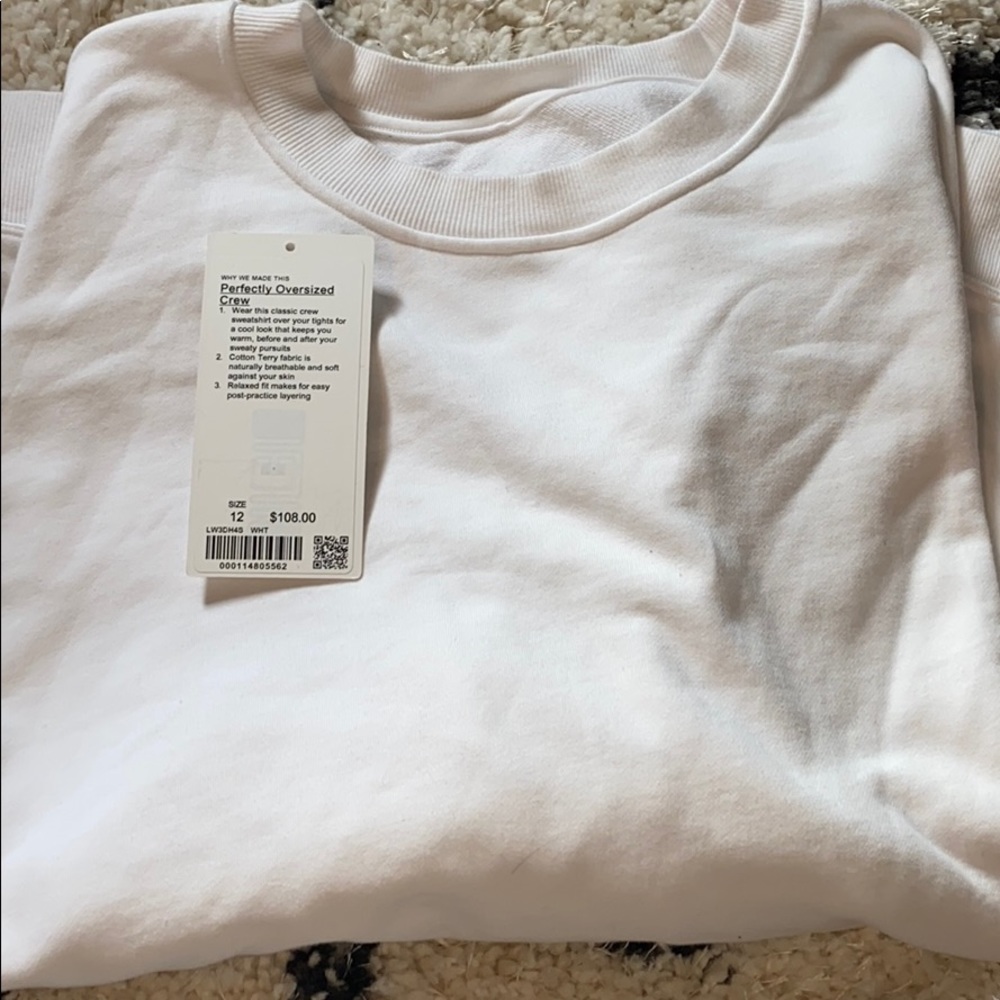 NEW WORN LULU LEMON PERFECTLY OVERSIZED CREW WHITE